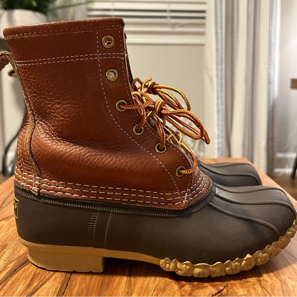 L.L.Bean Women\'s Bean Boots 8\